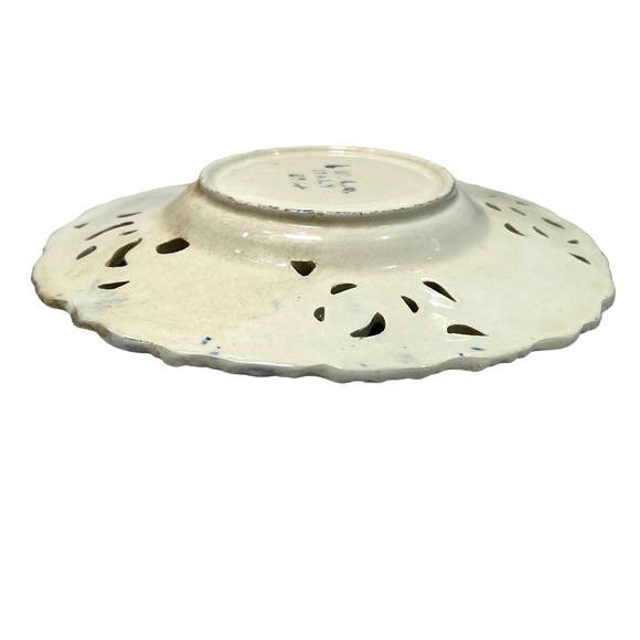 ITALIAN WHITE W/BLUE FLOWERS CERAMIC DECORATIVE PLATE - Picture 8 of 15